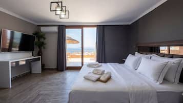 Grand Room, Sea View | Premium bedding, bed sheets