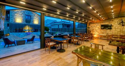 Stone House Foca Butik Otel