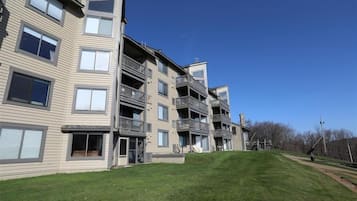 Condo, 1 Bedroom | Exterior