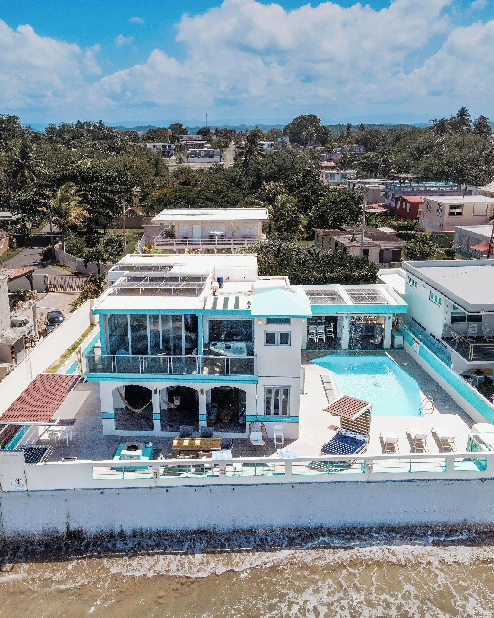 المنشأة من الخارج