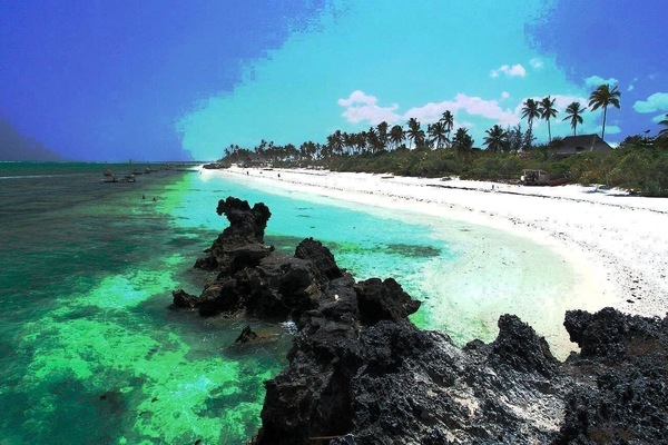 almost empty beach rent-in-zanzibar. com