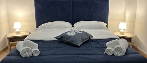 Business Double Room | Soundproofing, free WiFi