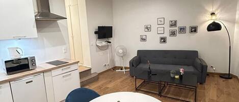 Télévision, espaces bureaux