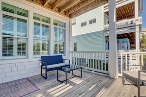 Terrace/patio - Spacious Townhome in the heart of Wrightsville Beach (Wrightsville Beach)