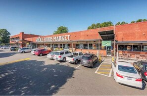 Exterior - *Downtown Durham* Poolside Condo Next to Duke (Durham)