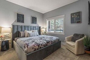 2 bedrooms, desk, iron/ironing board, travel cot