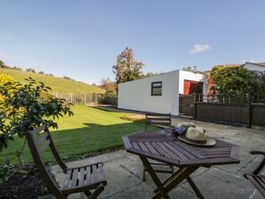 Property grounds - Marsh Garth (Kirkby-in-Furness)