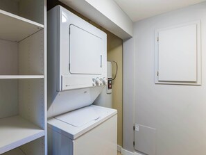 シャワー、タオル