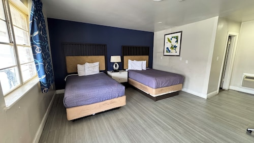 Economy 7 Inn Near Hampton University VA