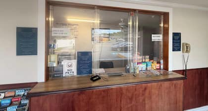 Economy 7 Inn Near Hampton University VA