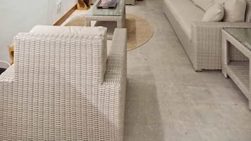 Televisión y oficina