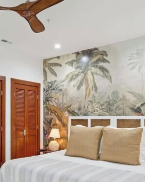 4 bedrooms, desk, iron/ironing board, WiFi