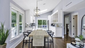 Unclassified image, 5 of 39, button - Contemporary home, newly built, heated pool and hot tub, large deck and... (East Hampton)