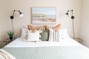 3 bedrooms, WiFi, bed sheets