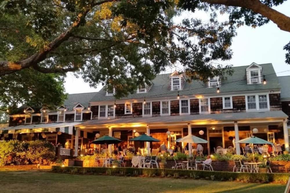 The Rams Head Inn