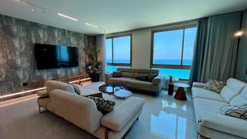 總統套房 | 高級寢具、書桌、筆電工作空間、免費無線上網