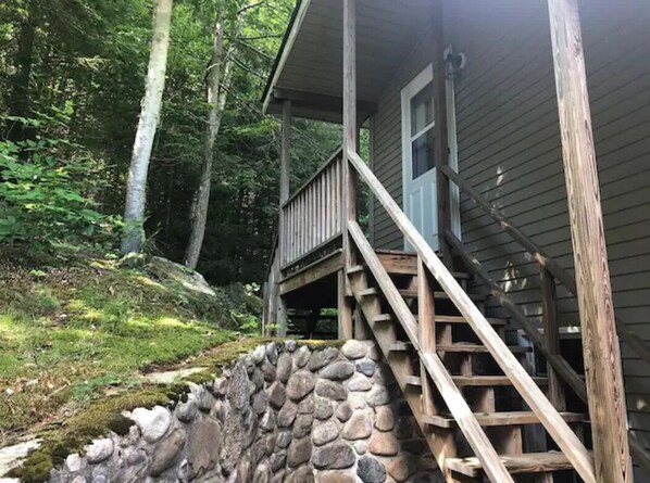 Exterior detail - Peaceful Mtn Studio Pet-friendly (Woodstock)