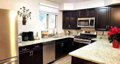 Charming Spacious 3br-2ba House