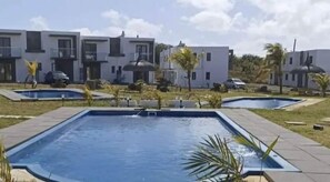 Front of property - Visharm villa (Grand Gaube)