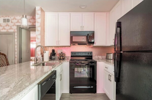 Fridge, microwave, oven, stovetop