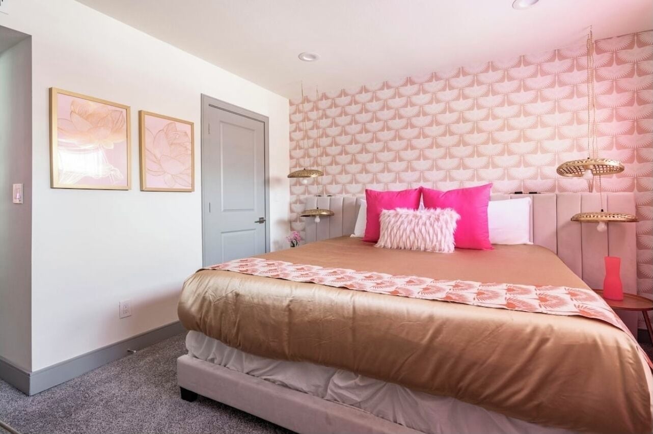 1 bedroom, in-room safe, desk, iron/ironing board