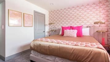 1 bedroom, in-room safe, desk, iron/ironing board