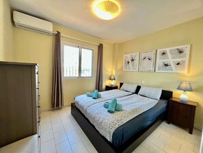 1 bedroom, iron/ironing board, travel crib, WiFi - Casa Carlos - Lomas de Benalmar, apartment 5 min. from the beach (Benalmádena)