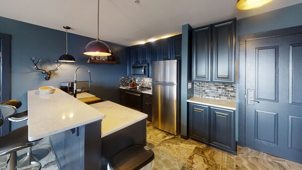 Fridge, microwave, oven, dishwasher