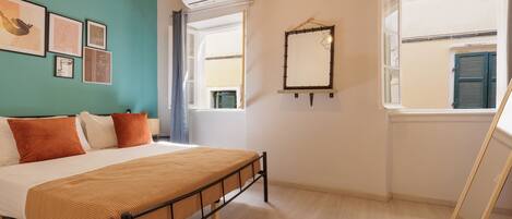 Apartment | 2 bedrooms, blackout curtains, iron/ironing board, free WiFi