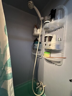 Towels, soap, toilet paper - Peaceful and relaxing RV
 (Maricopa)