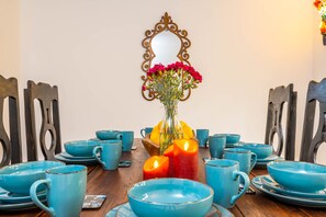 Dining - Unique Pirate Cottage in Penryn, Falmouth with hot tub, sleeps max 8 (Penryn)