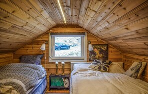 4 bedrooms, free WiFi