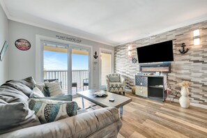 Panoramic Apartment, Fireplace, Bay View | Living area - Seaside Luxury Oasis with balcony (Tampa)