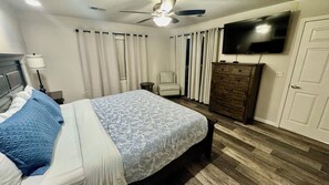 4 bedrooms, iron/ironing board, travel cot, free WiFi