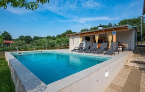 Piscine couverte