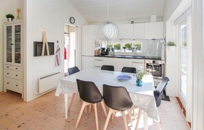 Dining - Gorgeous home in Samsø with kitchen (Samsø)