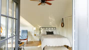 4 chambres, bureau, Wi-Fi, draps fournis