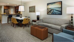 Living area - 1 bedroom premium villa for rent, near Disney World Orlando (Orlando)