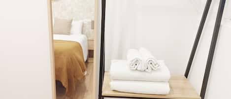 2 chambres, Wi-Fi, draps fournis