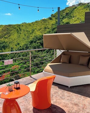 Property grounds - Exclusive Hilltop • Heated Private Pool + Parking (Añasco)