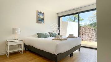 4 bedrooms, free WiFi
