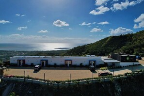 Exterior - Ocean View Hilltop • Heated Private Pool and Parking (Añasco)