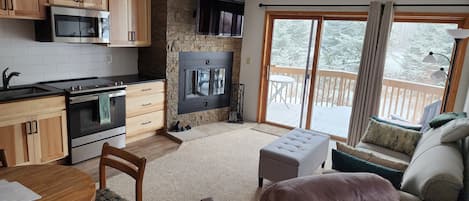 Smart TV, chimenea