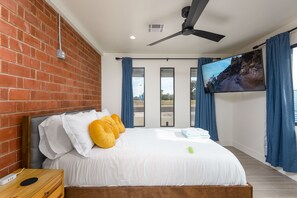 5 camere, Wi-Fi, lenzuola