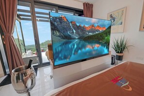 1 bedroom, WiFi, bed sheets - Ocean View Suite • Heated Private Pool + Parking (Añasco)