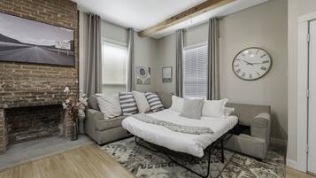 3 chambres, matelas mémoire de forme, fer et planche à repasser