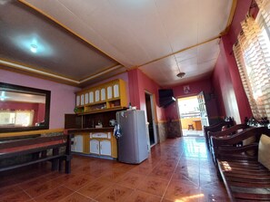 Interior - 3-5 minutes walk to100Islands National Park! Unit#1 private kitchen&terrace(1F) (Alaminos)
