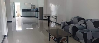 Spacious  and peaceful  place for staycation