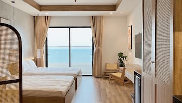 Studio Panorama, 2 Tempat Tidur Queen, balkon, menghadap laut | Pemandangan dari kamar