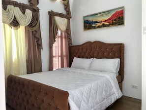 3 Schlafzimmer, Zimmersafe, kostenloses WLAN, Bettwäsche